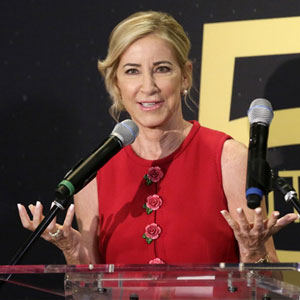 Chris Evert at the podium